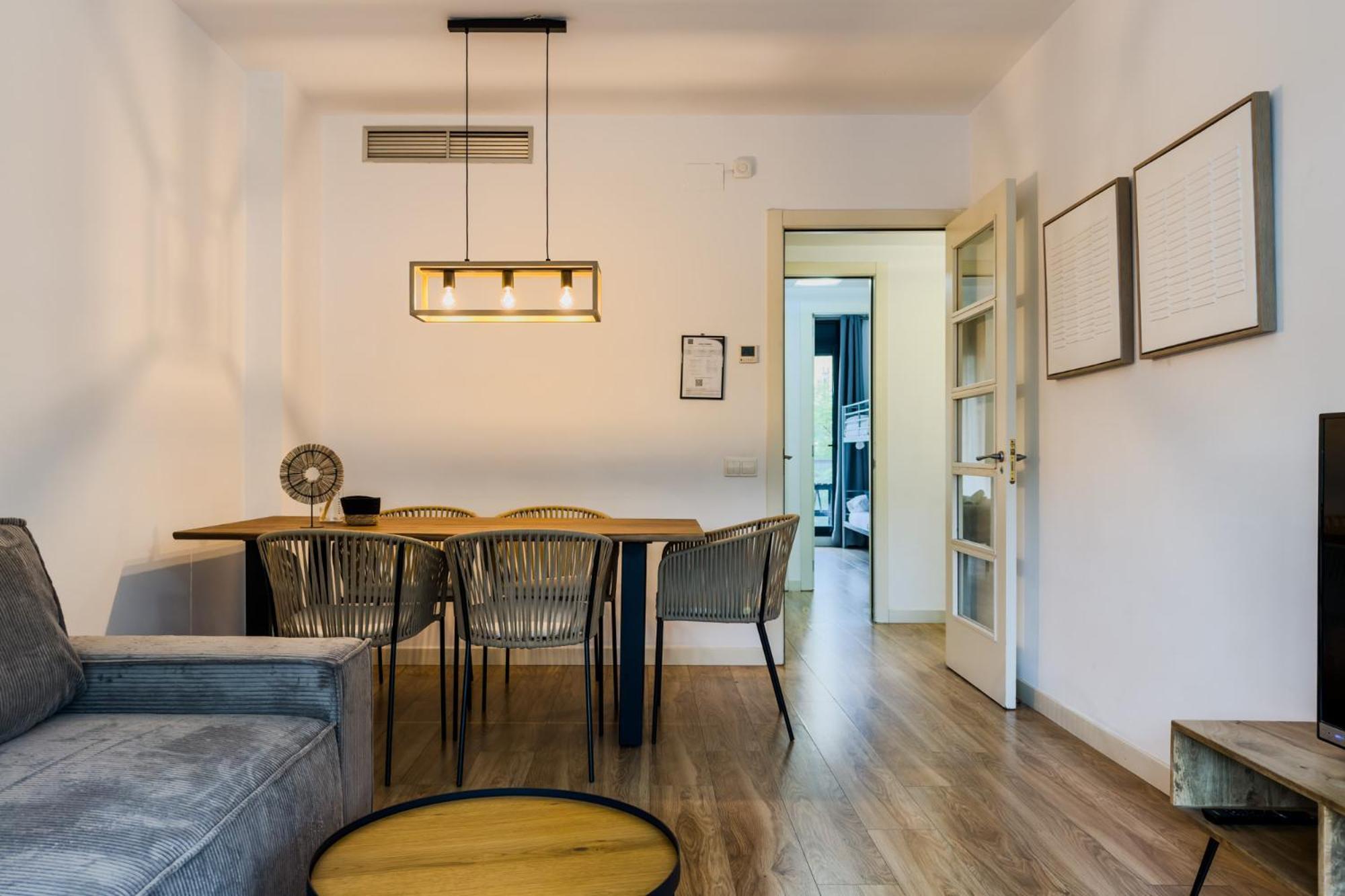 The Lonely Chimney Apartments Barcelona Exterior photo